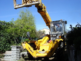 DSC02010 Travaux bassin Avril 2011