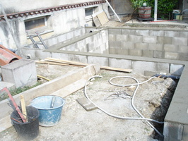 DSC02153 Travaux bassin Avril 2011 Travaux bassin Avril 2011