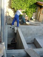 DSC02188 Travaux bassin Avril 2011