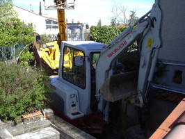 terrassement x 800 DSC01999 Travaux bassin Avril 2011