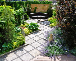 07 DIY-garden-paths-design-rectangular-tiles-irregular-line