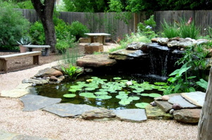 07 backyard-pond-design-ideas-with-seating-ideas-940x624