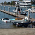 ; 0 Régis met son bateau à l'eau