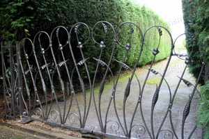 12 wrought-iron-driveway-gates-11