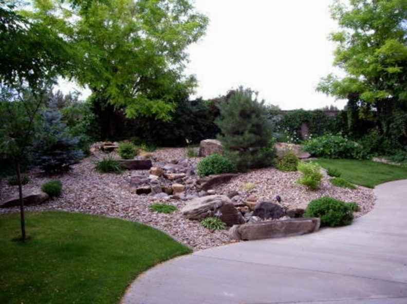 landscaping-with-rocks.jpg